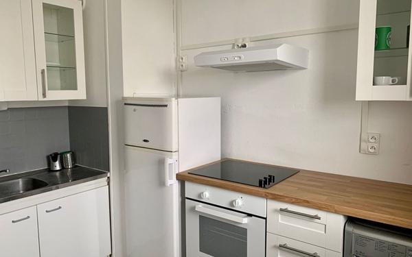 Appartement à louer    1 pièce •  Gradignan