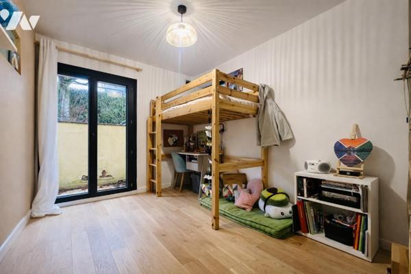 SAINT-CYR-SUR-LOIRE – Les Maisons Blanches
Maison d’architecte – 147,56 m² – Jardin 267 m² – Garage