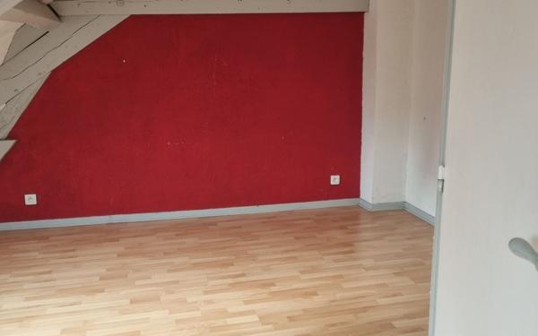 Appartement à vendre    2 pièces • 42,85 m2 Étampes