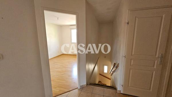 Vente Maison 4 pièces de 112m² - 38290 La Verpillière