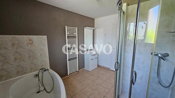 Vente Maison 4 pièces de 112m² - 38290 La Verpillière