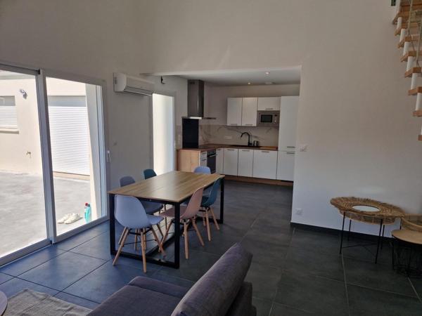 IMMEUBLE DE RAPPORT 46000euros de loyer annuel