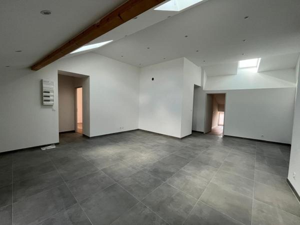 APPARTEMENT NEUF 3 ch  DANS IMMEUBLE EN PIERRES ENTIEREMENT RENOVE 38460 VILLEMOIRIEU