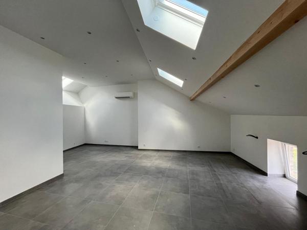 APPARTEMENT NEUF 3 ch  DANS IMMEUBLE EN PIERRES ENTIEREMENT RENOVE 38460 VILLEMOIRIEU