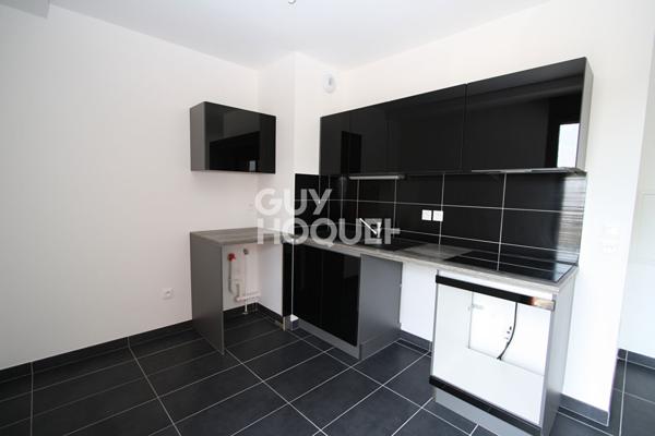 FLEURY LES AUBRAIS : appartement F1 en location