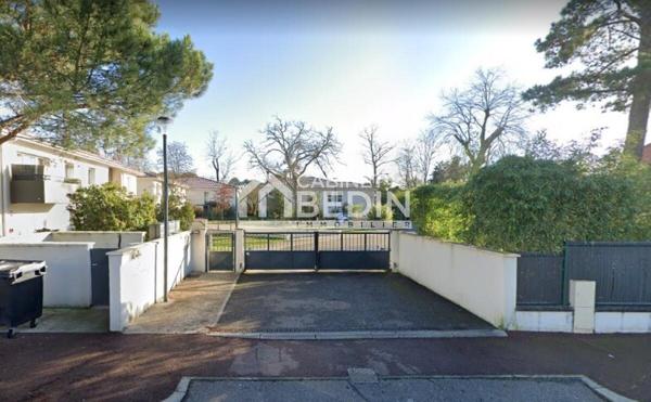 Location Garage Pessac