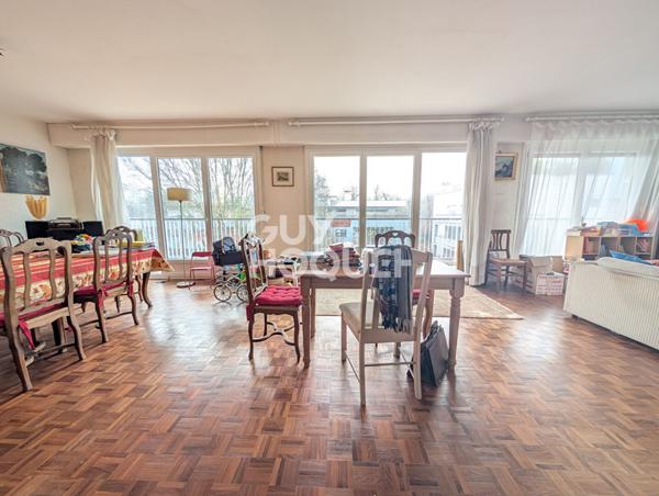 DERNIER ETAGE 6 PIECES 152 m2