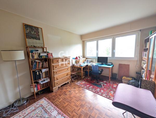 DERNIER ETAGE 6 PIECES 152 m2