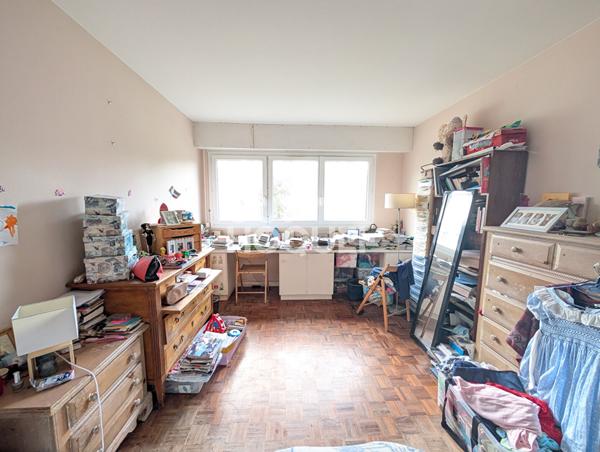 DERNIER ETAGE 6 PIECES 152 m2