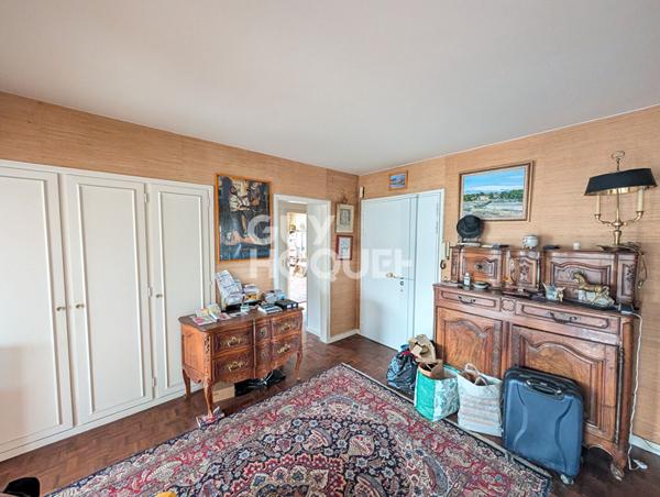 DERNIER ETAGE 6 PIECES 152 m2