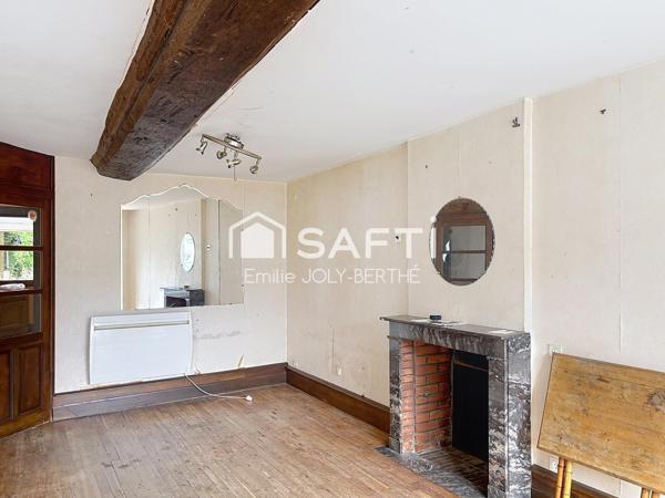 MAISON DE VILLE, 103 M², 5 PIECES - SECTEUR MESLAY DU MAINE / 53170