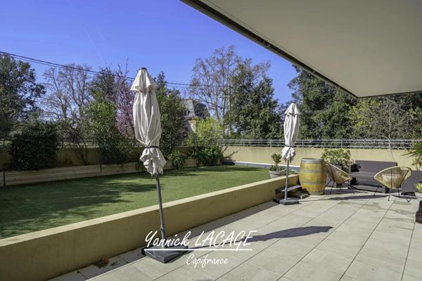 👉 “Comme une maison en ville : T3 avec 100 m² d’extérieur dans résidence récente et sécurisée marseille 10ème