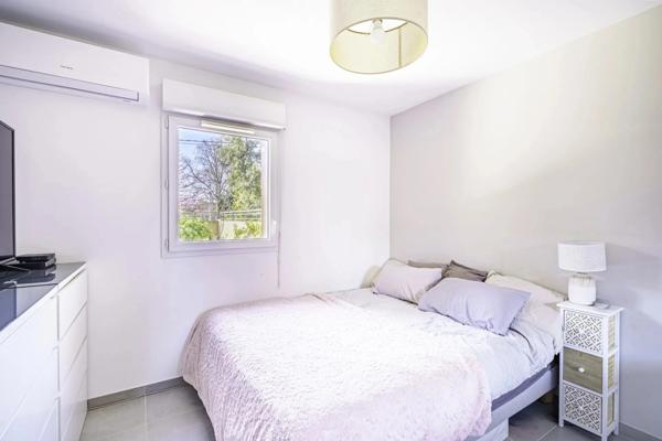 👉 “Comme une maison en ville : T3 avec 100 m² d’extérieur dans résidence récente et sécurisée marseille 10ème