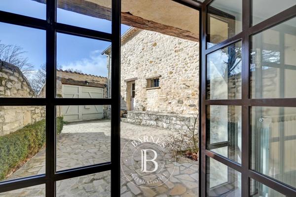 Forcalquier, Propriété 5 Chambres -  398 m² à vendre
