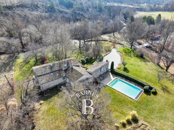 Forcalquier, Propriété 5 Chambres -  398 m² à vendre