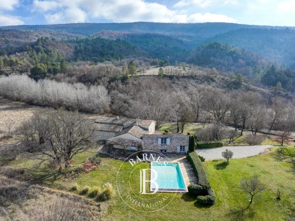 Forcalquier, Propriété 5 Chambres -  398 m² à vendre