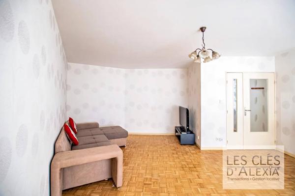 Charpennes – Grand T3 traversant avec balcon couvert de 9 m²