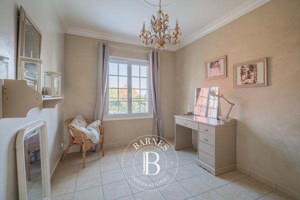 Morestel, Maison 5 Chambres -  265 m² à vendre