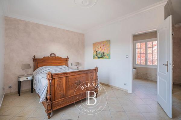 Morestel, Maison 5 Chambres -  265 m² à vendre