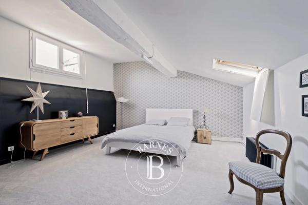 Bordeaux, Maison 4 Chambres -  268 m² à vendre