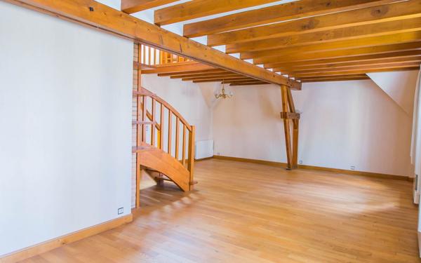 Appartement à vendre    5 pièces • 126,98 m2 Chartres