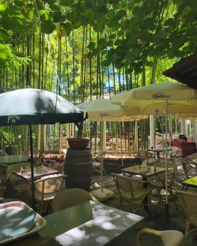 SAINT JEAN DU GARD (30)Vends droit au bail reprise restaurant emplacement N°1 à Saint Jean du Gard, ville touristique au cœur des Cévennes.