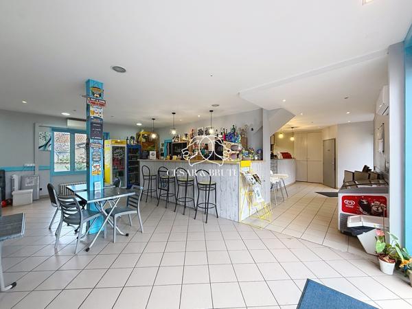 IMMEUBLE MURS COMMERCIAUX