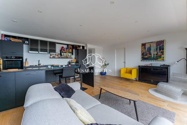 APPARTEMENT COEUR PART DIEU- dernier étage
