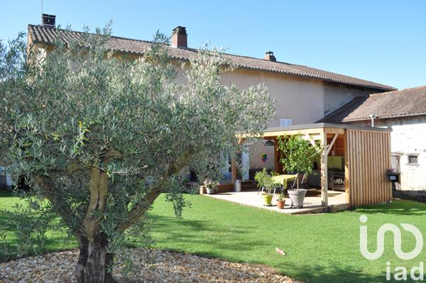 Maison à vendre 8 pièces 194 m² Saint-Laurent-sur-Gorre