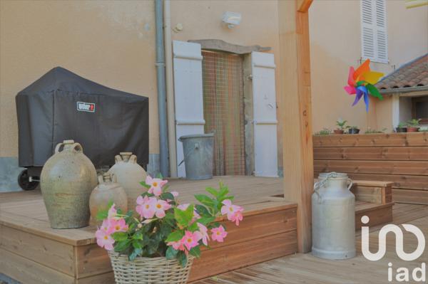 Maison à vendre 8 pièces 194 m² Saint-Laurent-sur-Gorre