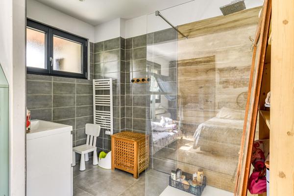 Maison Moussan 8 pièce(s) 196 m2