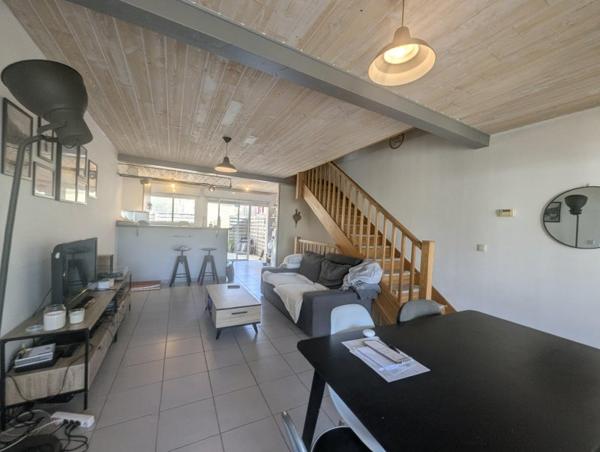 Location / Maison T4