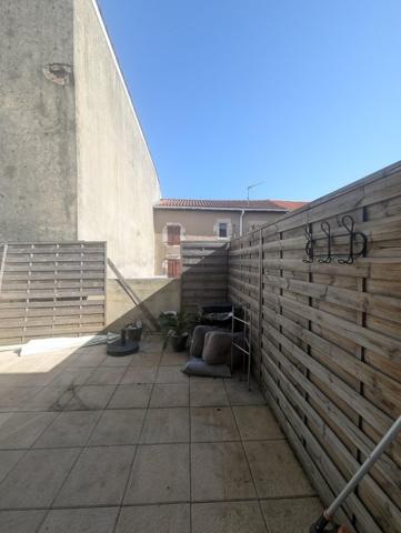 Location / Maison T4