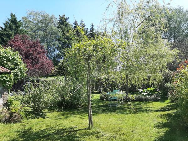 Maison de caractère au bout du village