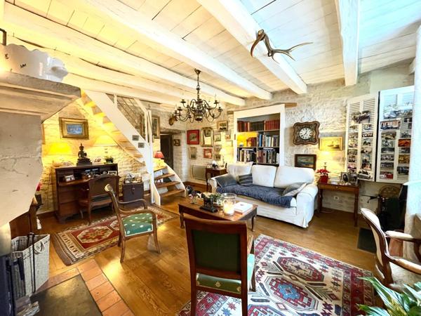 Maison de caractère au bout du village