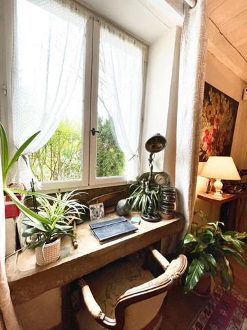 Maison de caractère au bout du village