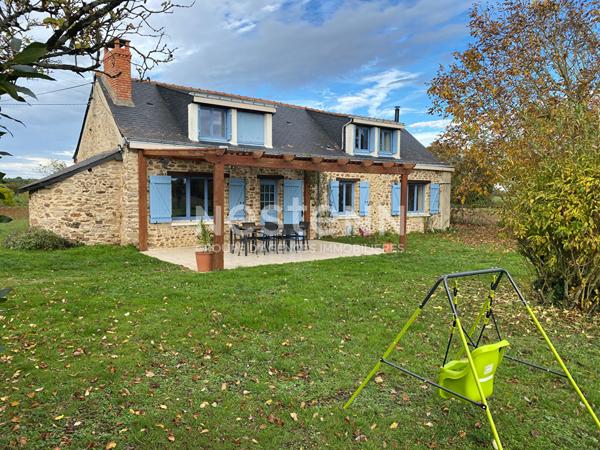 Longère en campagne avec une superbe vue dégagée