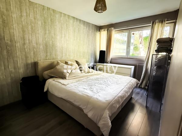 Appartement 5 pièces - 93 m² Exclusivité efficity