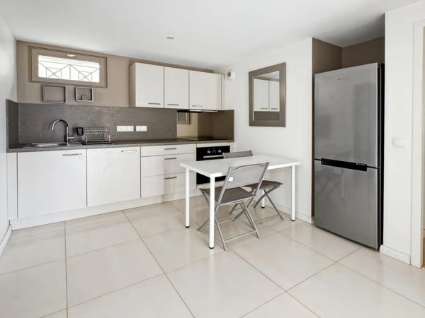 Maison à vendre 7 pièces DIVONNE LES BAINS - Maison contemporaine avec vue et magnifiques volumes