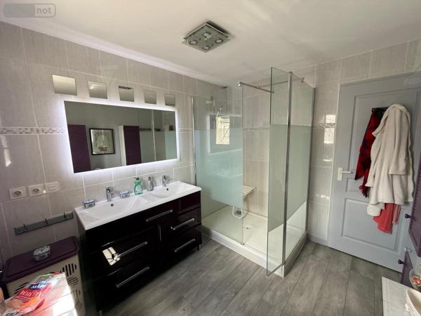 Maison à vendre à Montlouis-sur-Loire dans l'Indre-et-Loire (37270), ref : 37007-2737