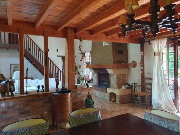 Maison rurale à vendre à La Berthenoux dans l'Indre (36400), ref : 11813/1484