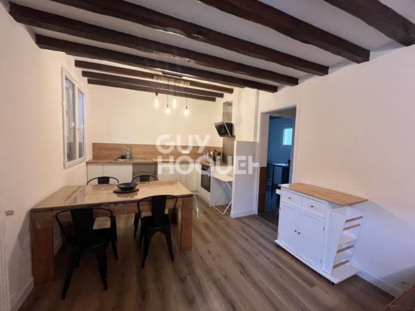 Maison de ville - meublée -T3BIS avec Terrasse à louer à Orival