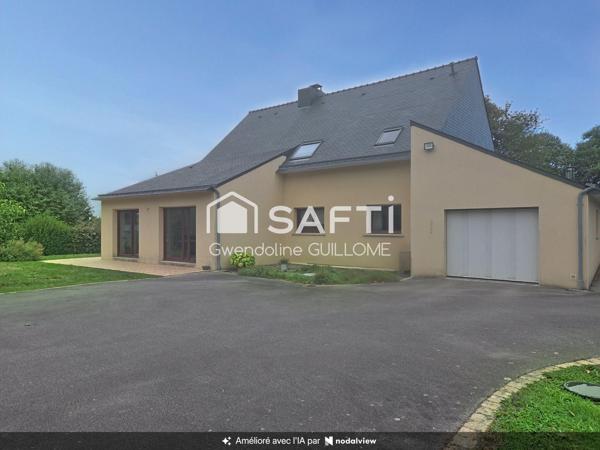 Propriété spacieuse avec grand hangar proche PLESCOP