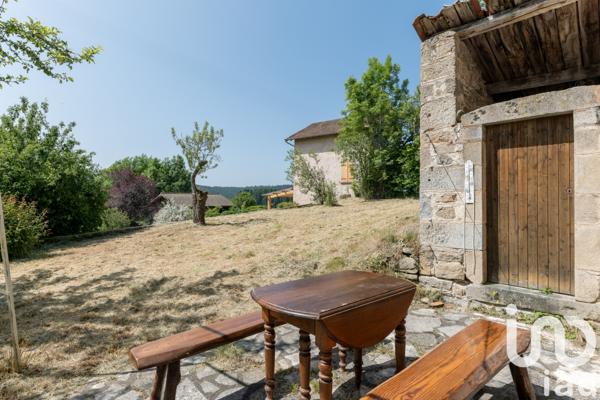 Maison à vendre 4 pièces 100 m² Saint-Bonnet-le-Chastel