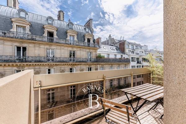 Paris 8ème, Appartement 1 Chambre -  53 m² à vendre