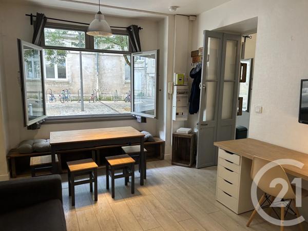 Appartement F2 à vendre  2 pièces - 33,05 m 2   LA ROCHELLE  - 17