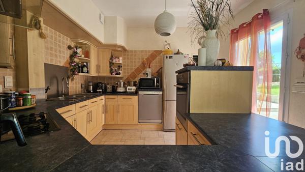 Maison 7 pièces de 174 m² à Nexon (87800)