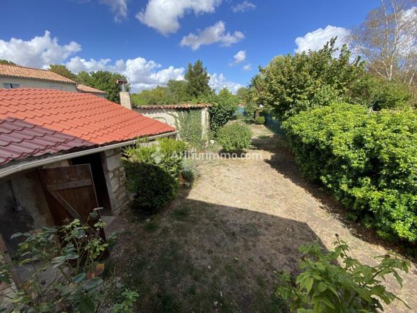 Vente Maison 8 pièces 171 m2 à Saint-Jean-d'Angély