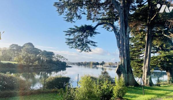 ARRADON : maison en pierre à rénover vue sur le Golfe du Morbihan