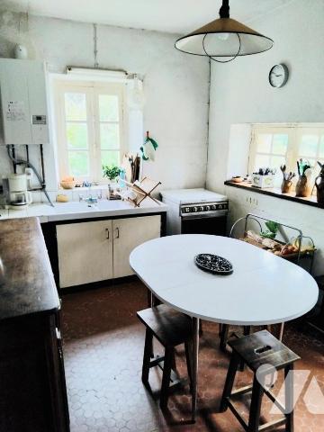 ARRADON : maison en pierre à rénover vue sur le Golfe du Morbihan